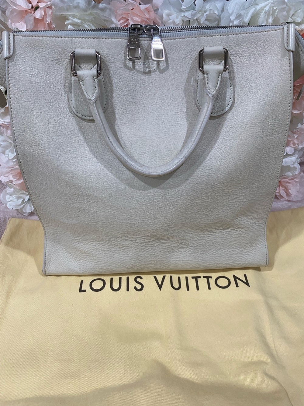 Louis Vuitton Cabas Naxos Tote Bag